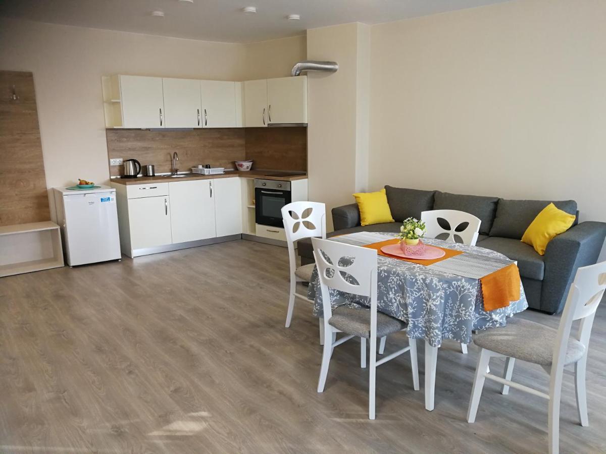 Donchevi Apartments Primorsko Exteriér fotografie